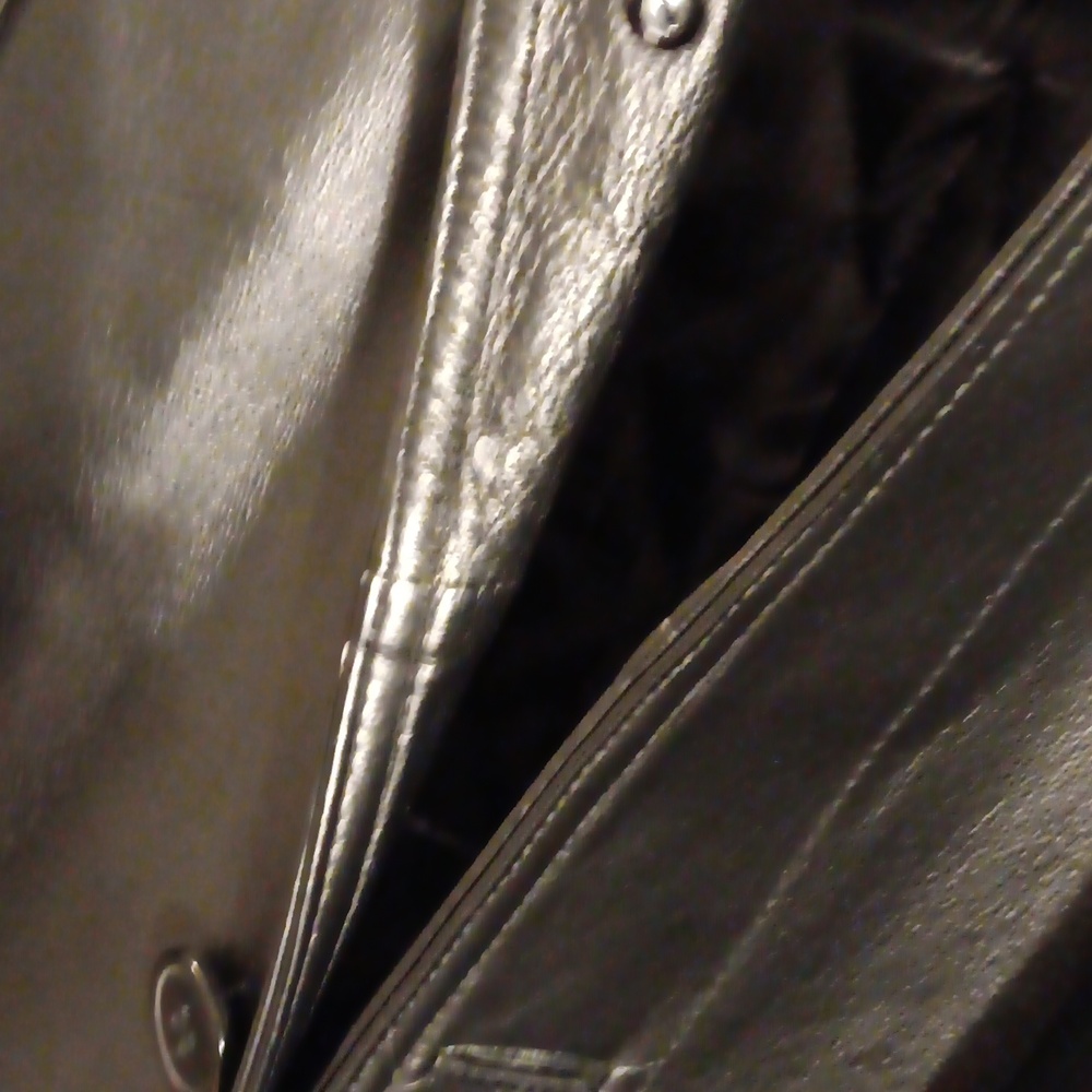 Final Reduction Black Leather Jacket - image 6